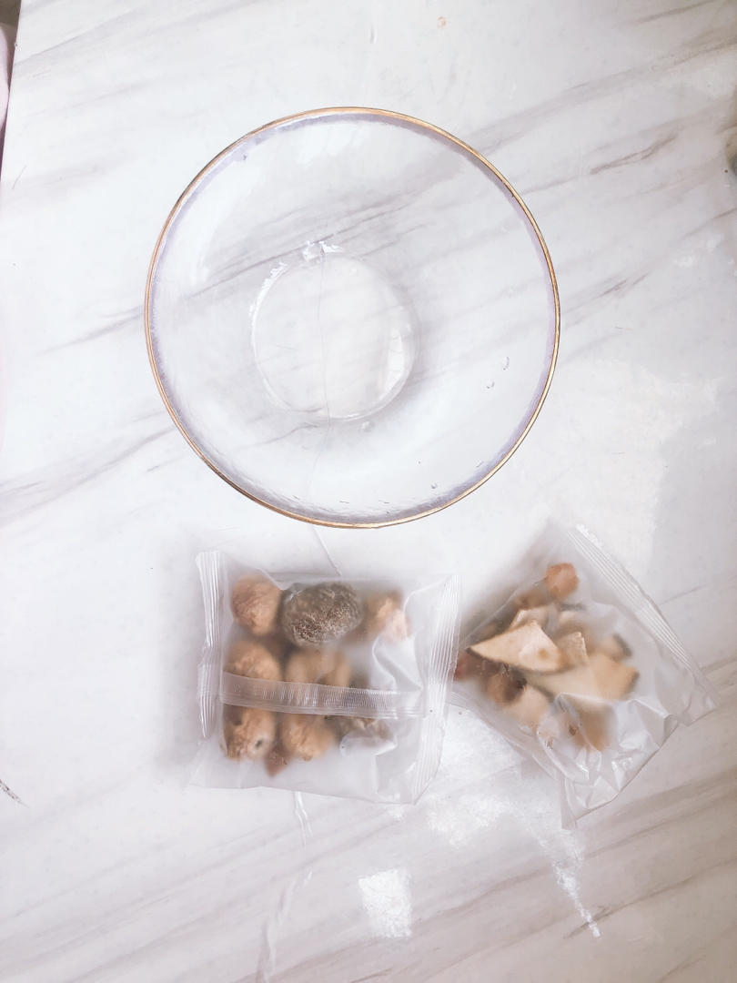 鹰嘴豆排骨汤【8月北鼎蒸炖锅食谱】