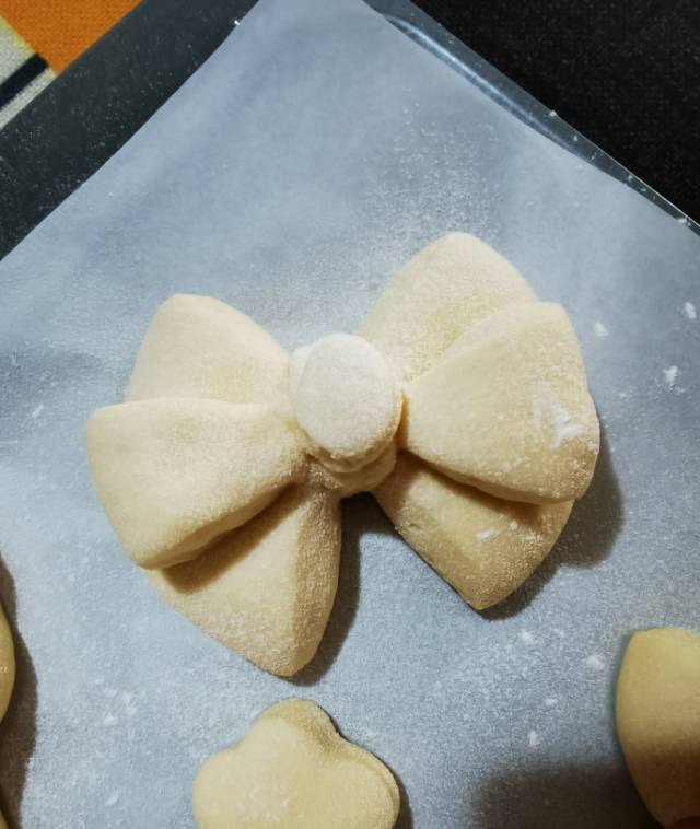 蝴蝶结🎀面包