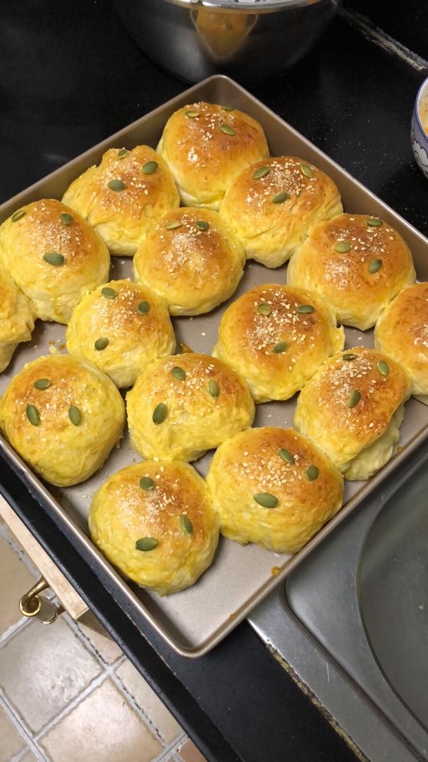 🥛超简单快手，柔软拉丝，一次发酵，牛奶小餐包