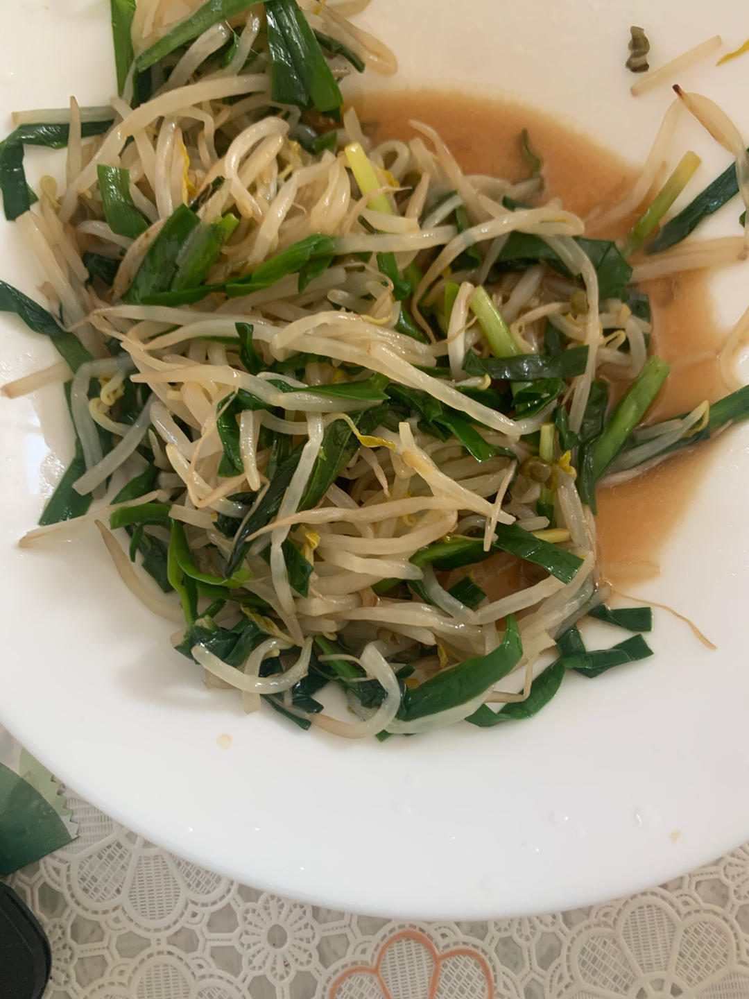 豆芽炒韭菜的做法