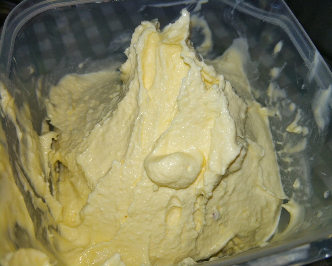 菠萝风情冰淇淋的做法