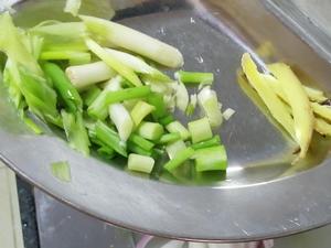 超下饭-洋葱青椒牛肉丝的做法 步骤3