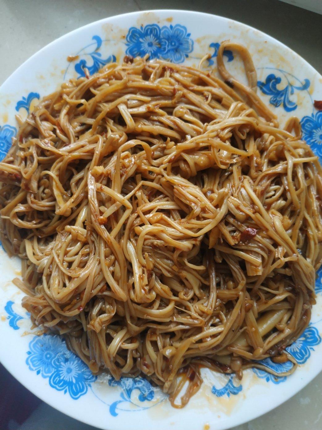 香辣金针菇