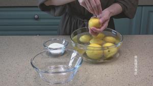 冰糖柠檬膏的做法 步骤3