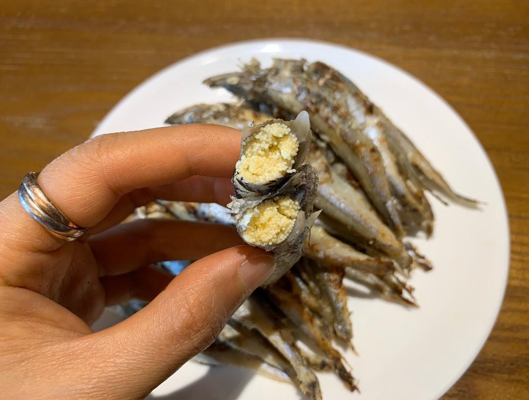 干煎多春鱼(如何做不散)