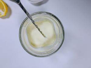自制酸奶油·三种简单做法的做法 步骤4