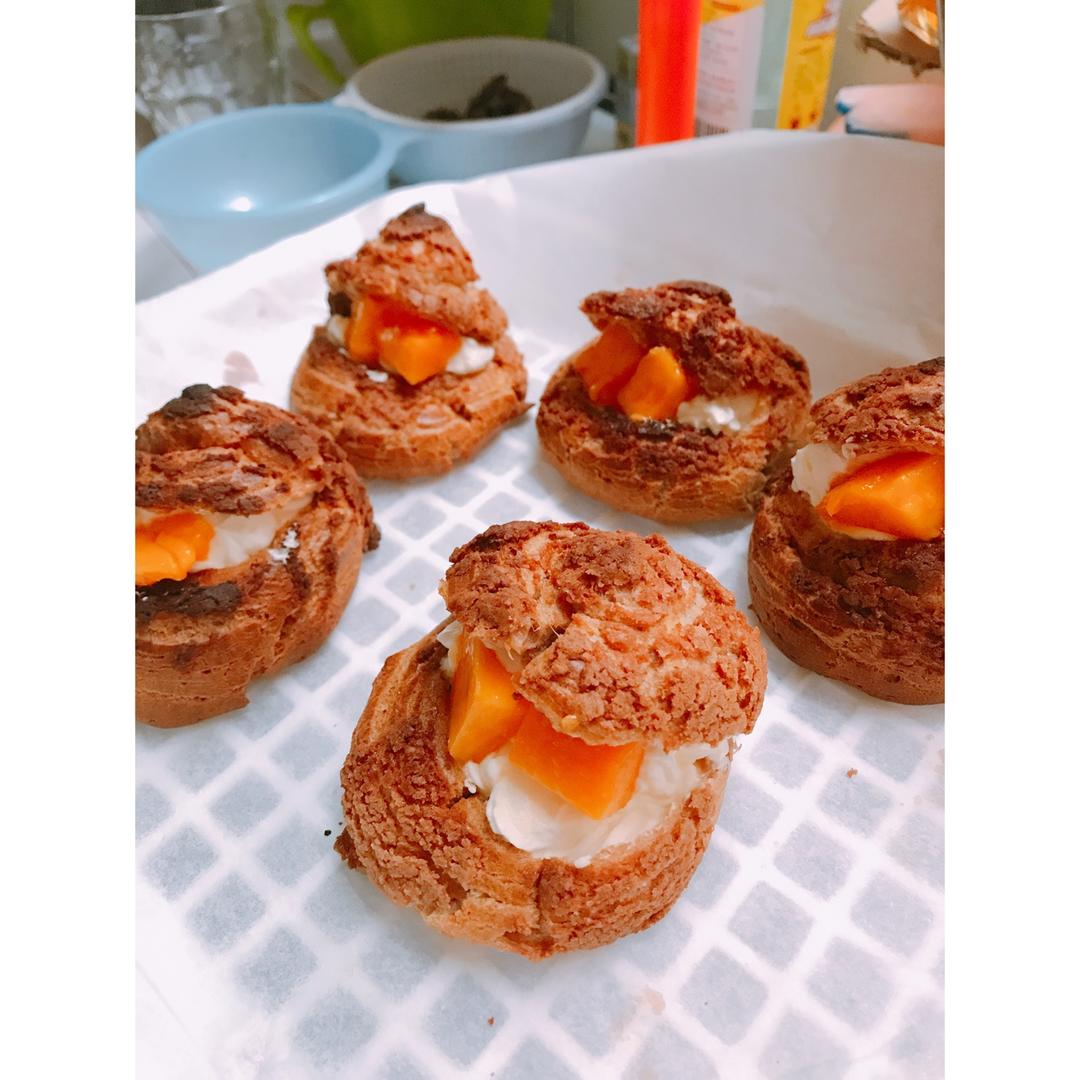 巧克力酥皮泡芙