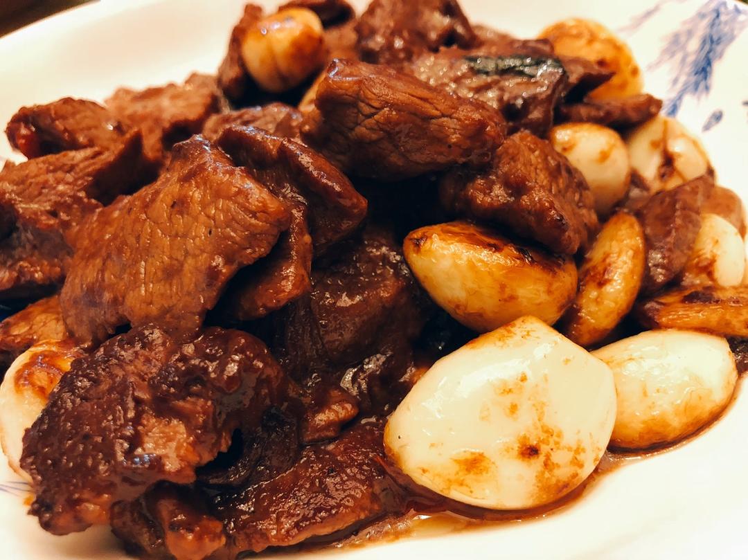 黑蒜子牛肉粒