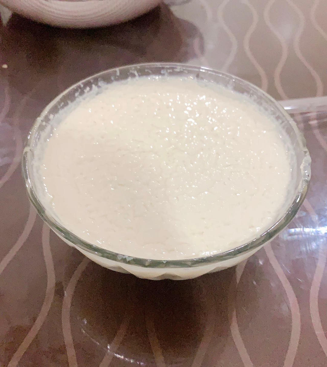 双皮奶，奶皮厚薄随意做