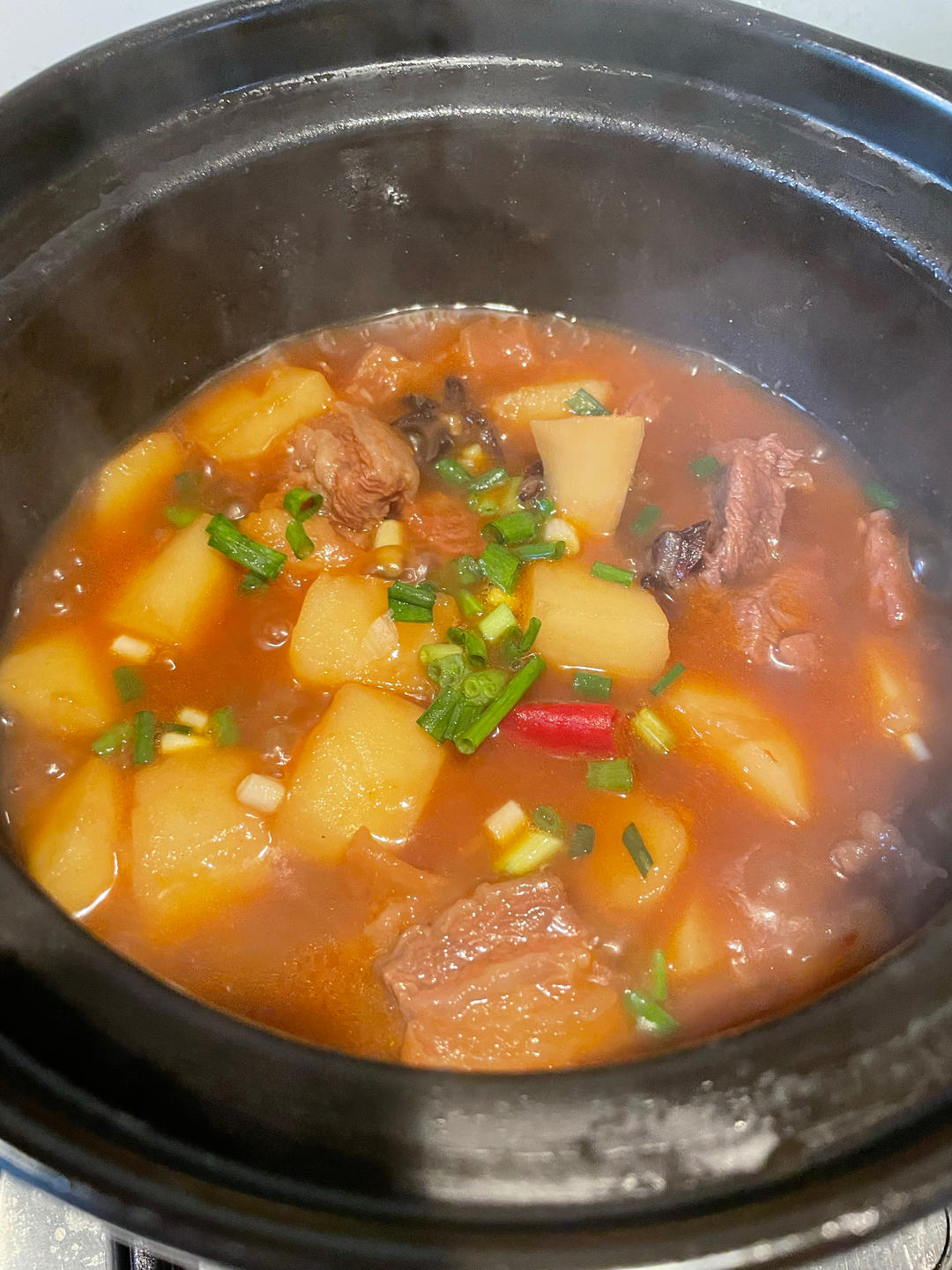 土豆炖牛肉-家常好吃快手！
