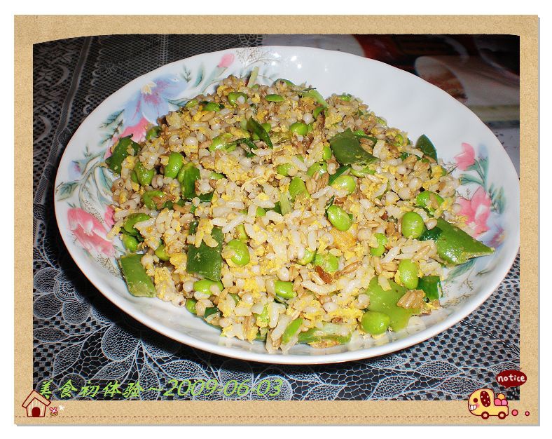 甜椒杂粮蛋炒饭