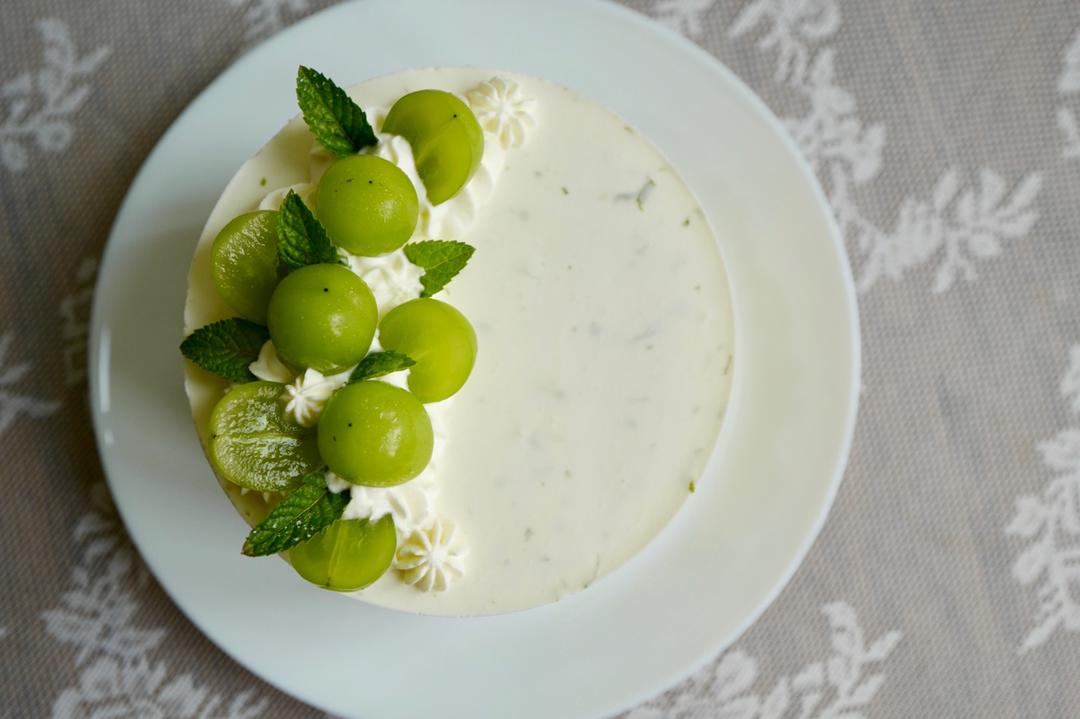 青柠青提慕斯蛋糕