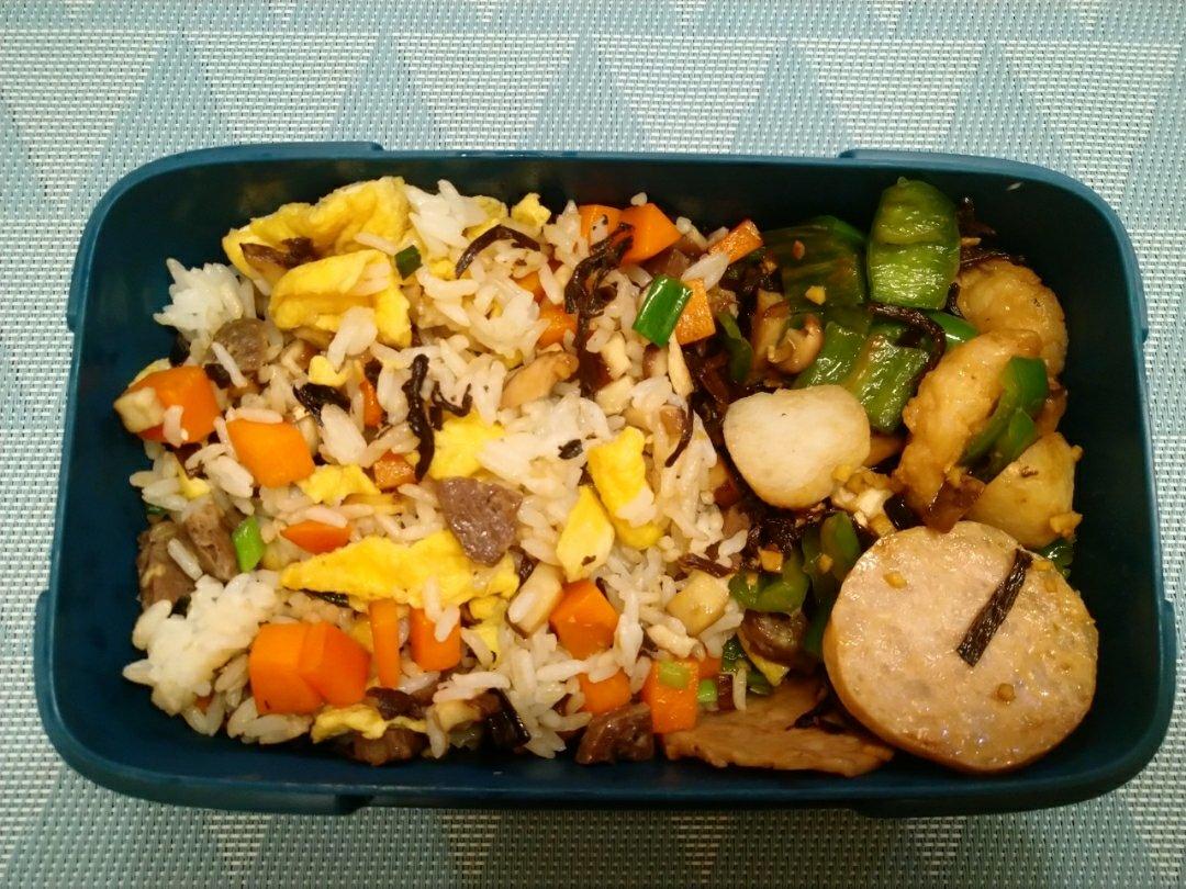 尖椒炒肉丸片