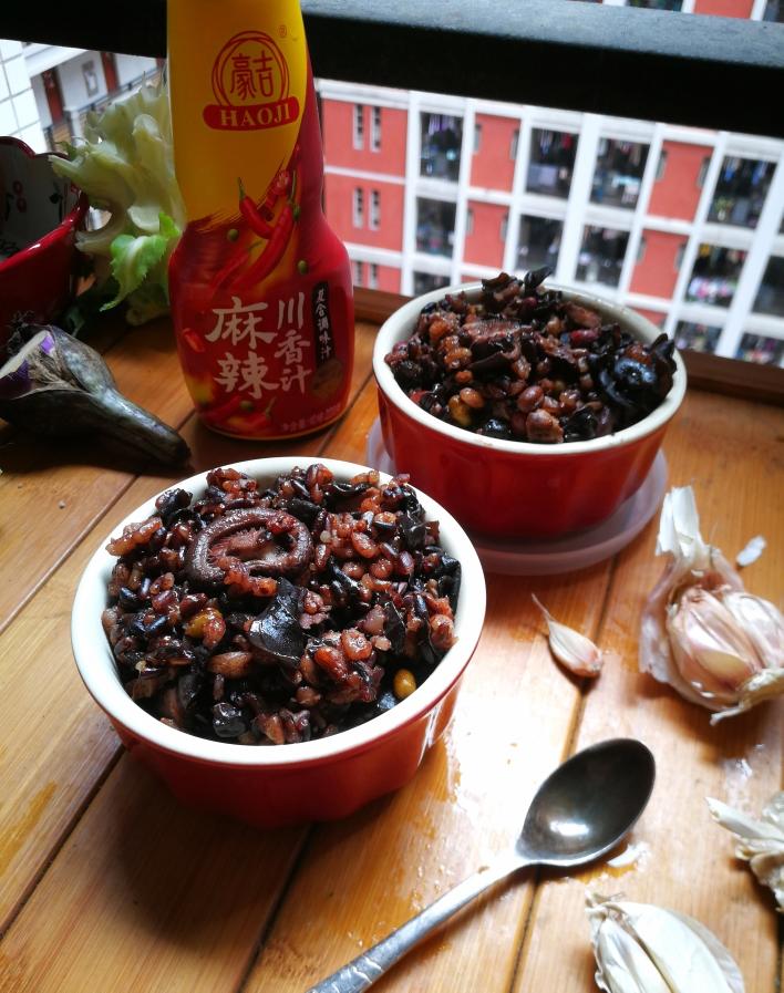 川香麻辣菌菇杂粮饭的做法