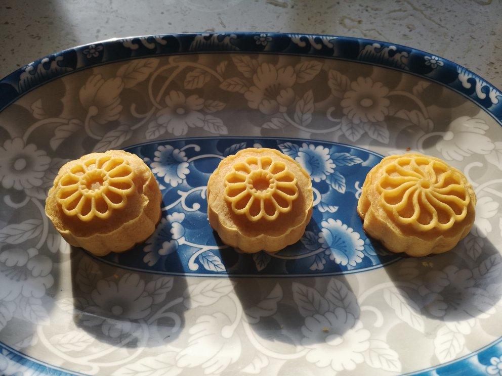 流心奶黄月饼
