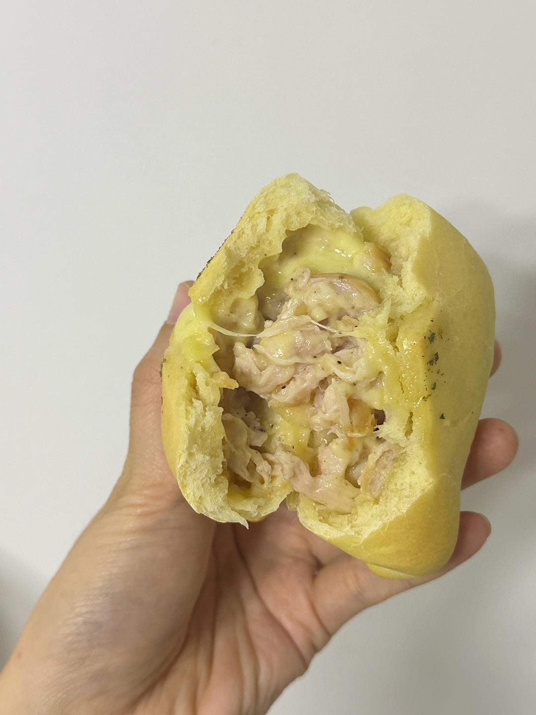 黄金芝士熏鸡包
