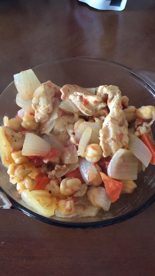 【健康减脂餐】鸡胸肉炖鹰嘴豆