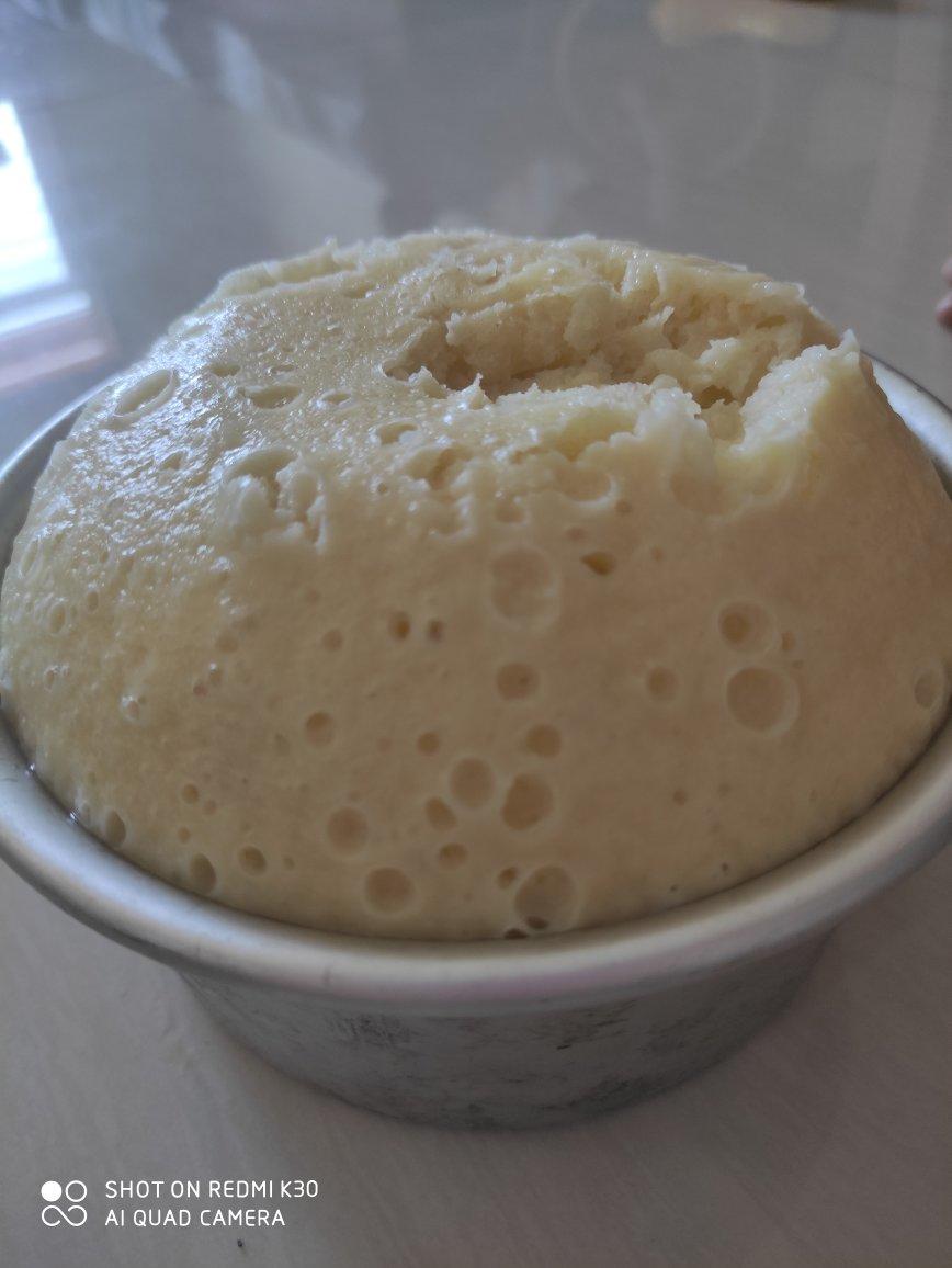 两个鸡蛋一碗面 全程手不粘面 轻松搞定小碗蒸发糕 蓬松煊软 比面包好吃