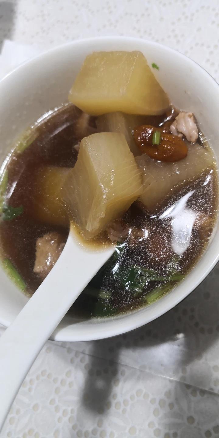 冬季暖锅，没有比萝卜炖羊肉更滋补的了