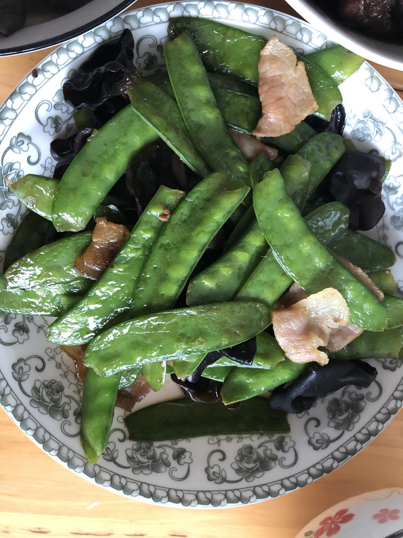 潮汕版荷兰豆炒腊肠