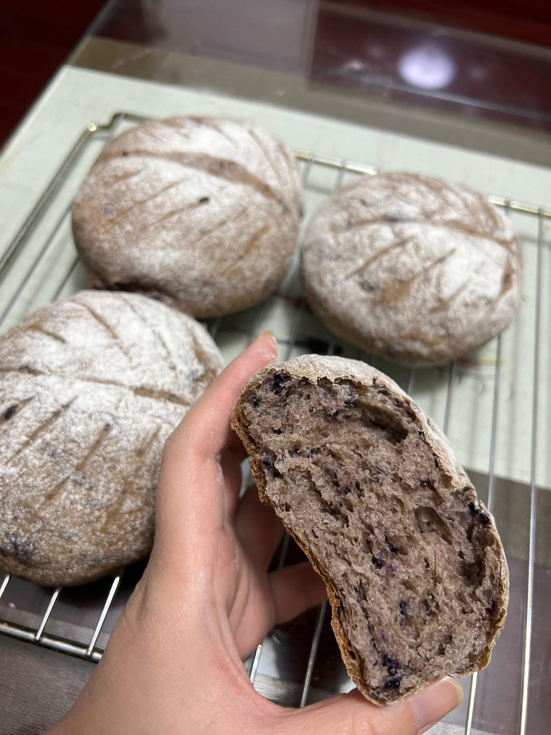 蓝莓全麦欧包的做法