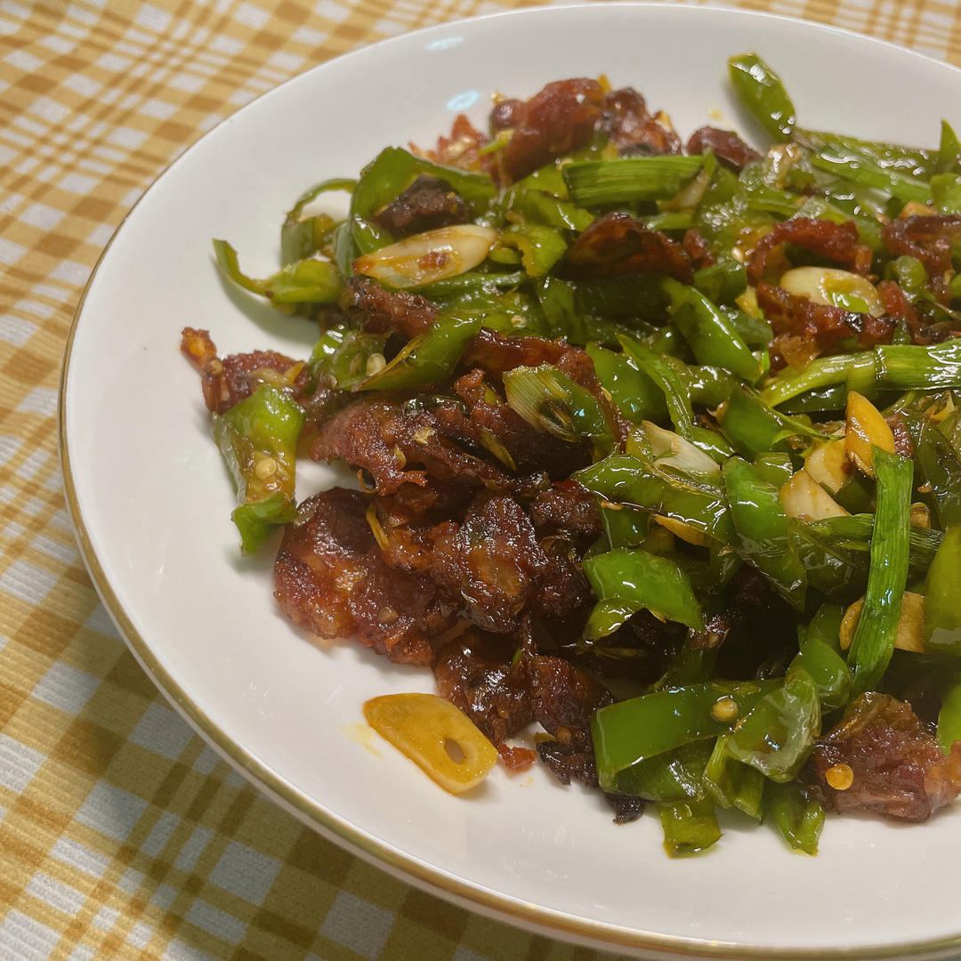 青椒炒香肠