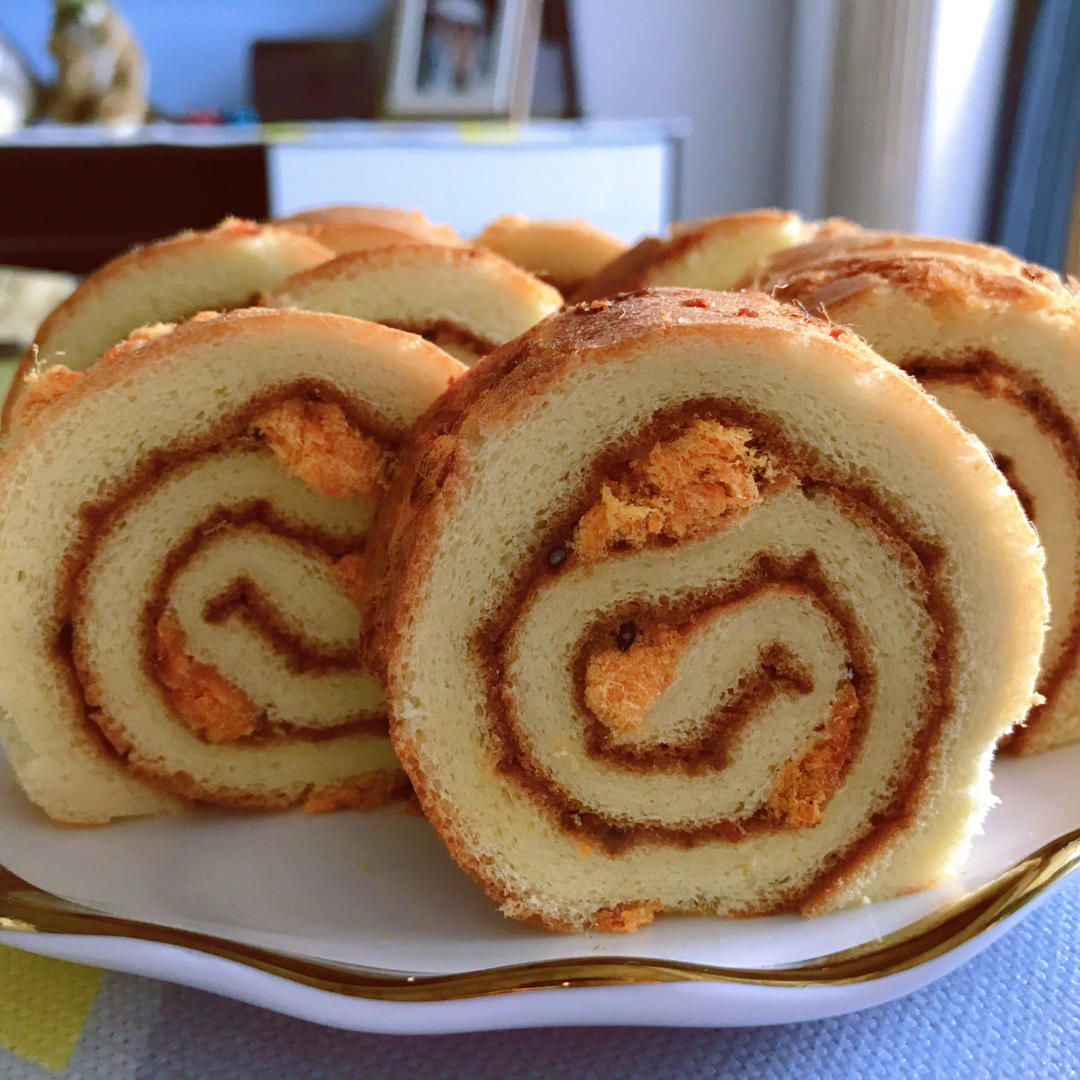 美味肉松卷-简单不开裂，零失误的蛋糕卷