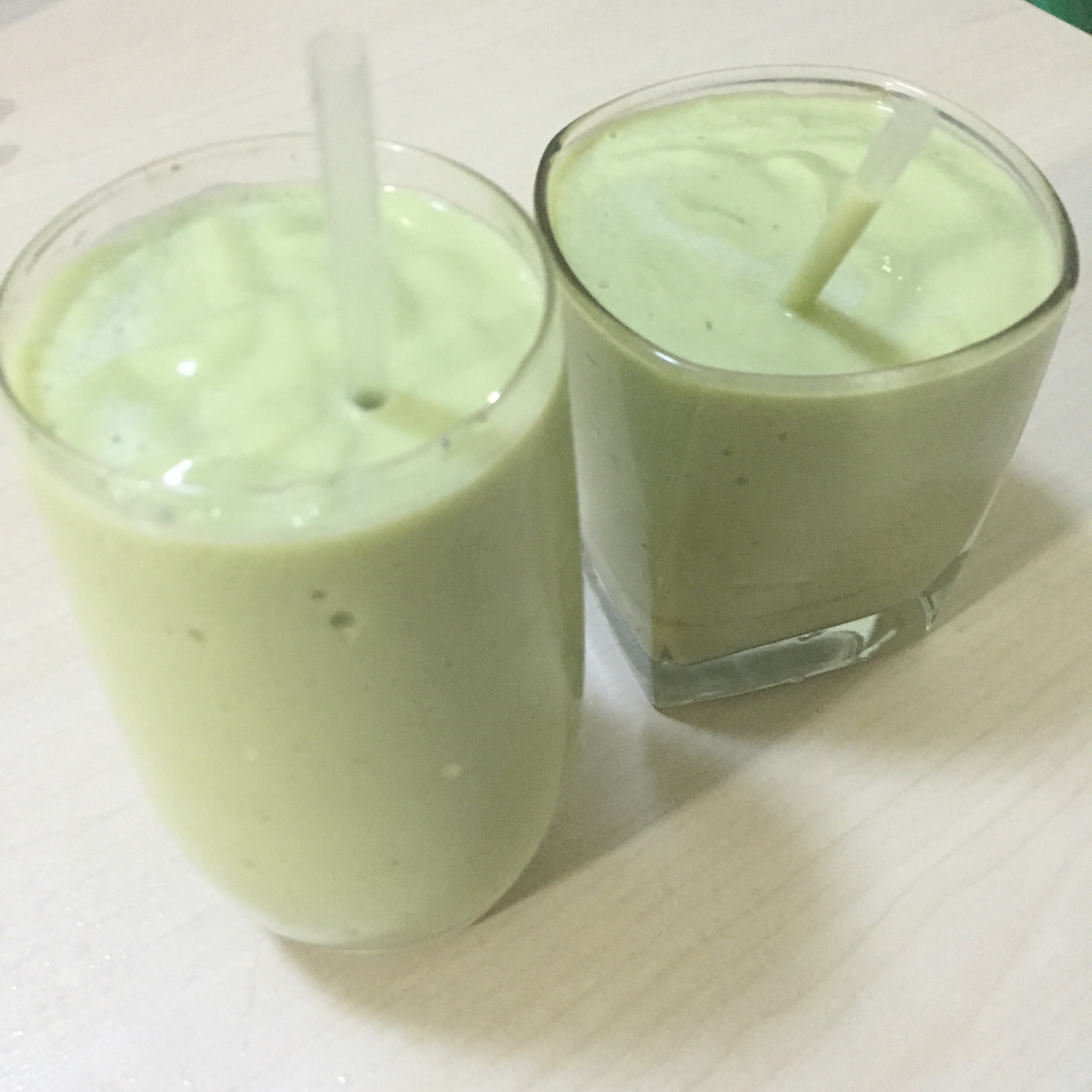 ting1婷做的牛油果香蕉奶昔