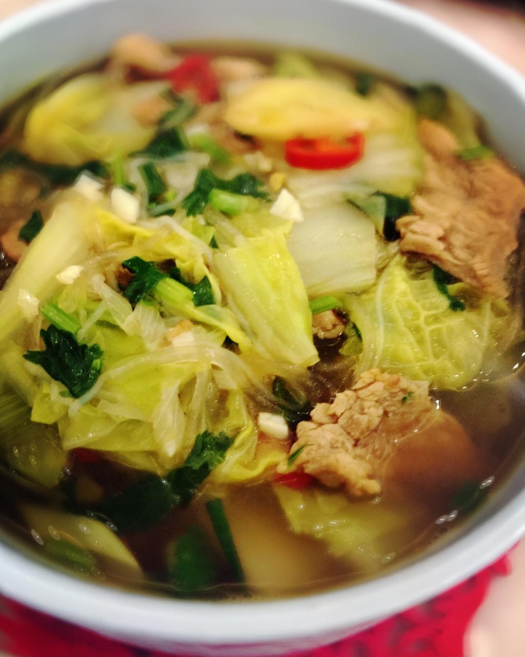 酸辣牛肉粉丝汤（微博上饭婆子原创改版)