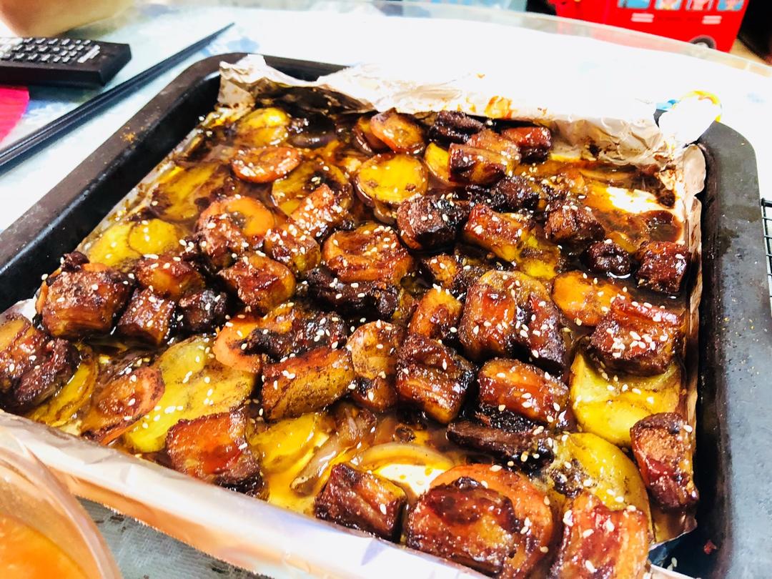 烤箱版土豆烤五花肉