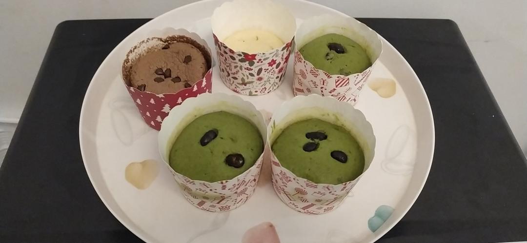 可可戚风纸杯蛋糕