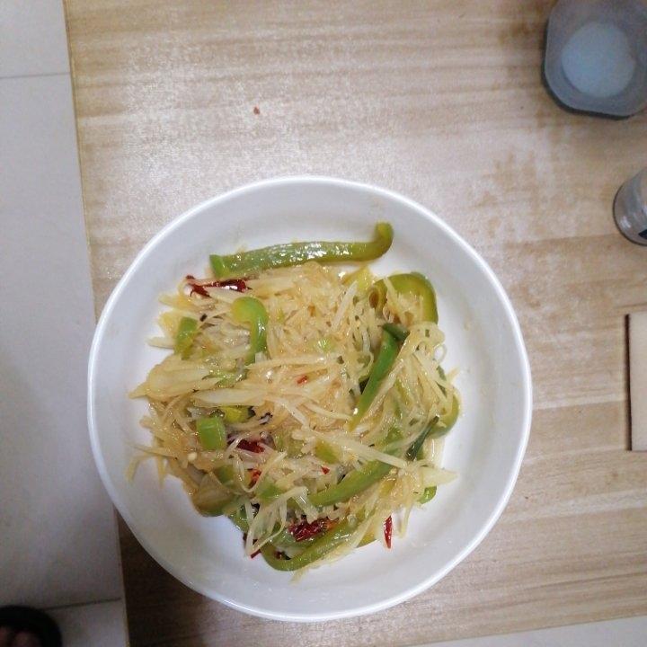 酸辣土豆丝的家常做法 超级下饭