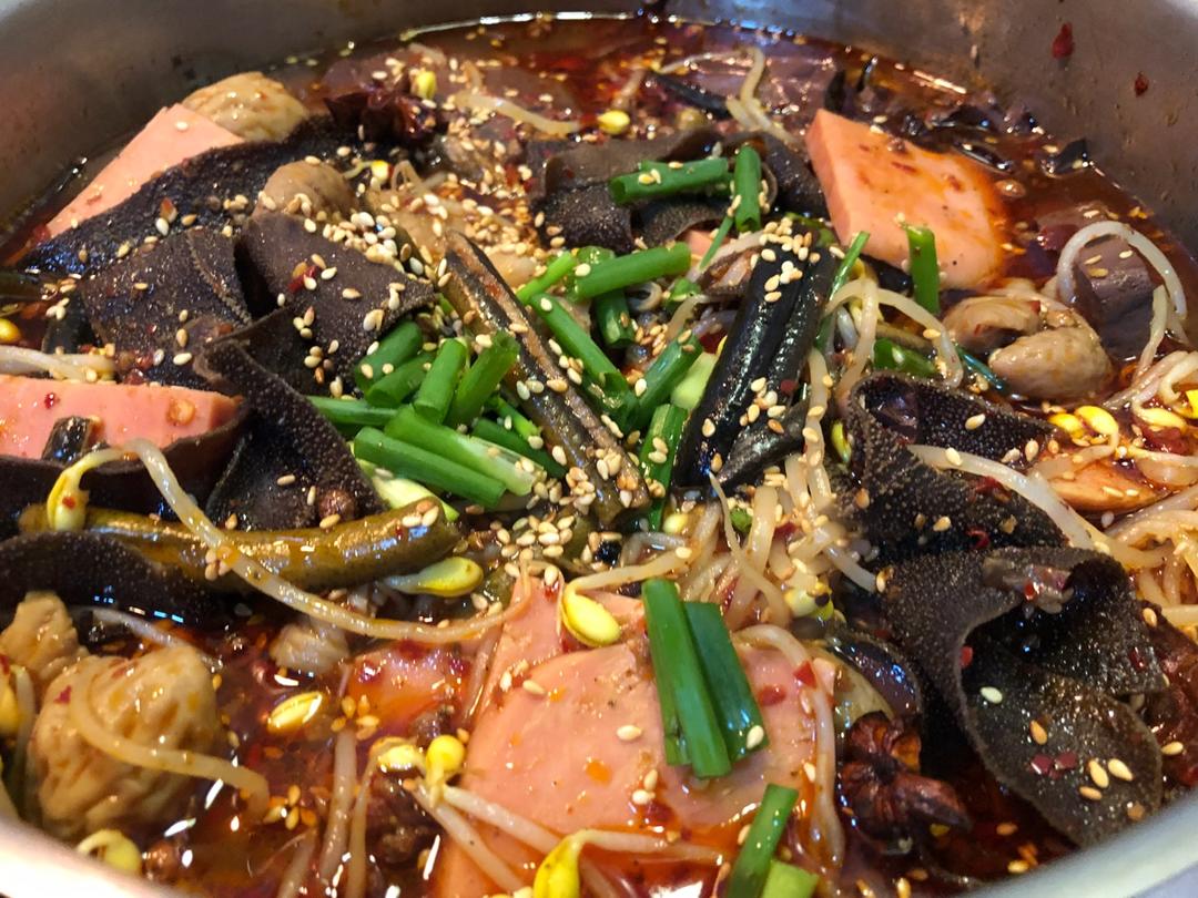 毛血旺