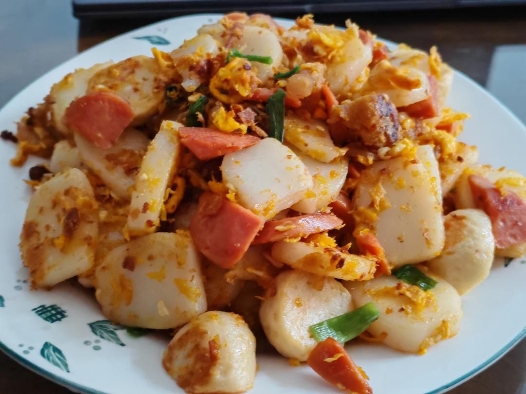 鸡蛋炒年糕                                    心里top1️⃣好吃的菜(简单快手)