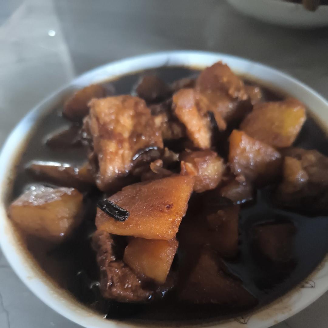 🔥巨下饭，软糯入味！比肉还好吃的红烧土豆