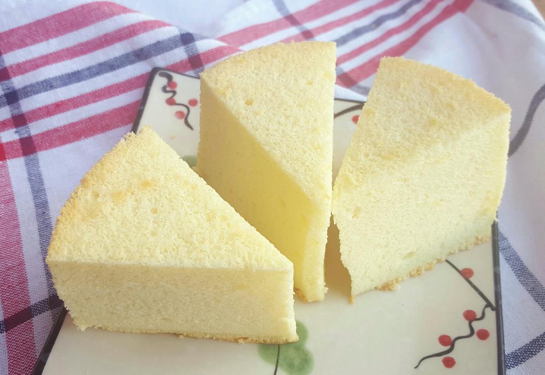 完全不塌陷的完美戚风~新手必备啊的做法