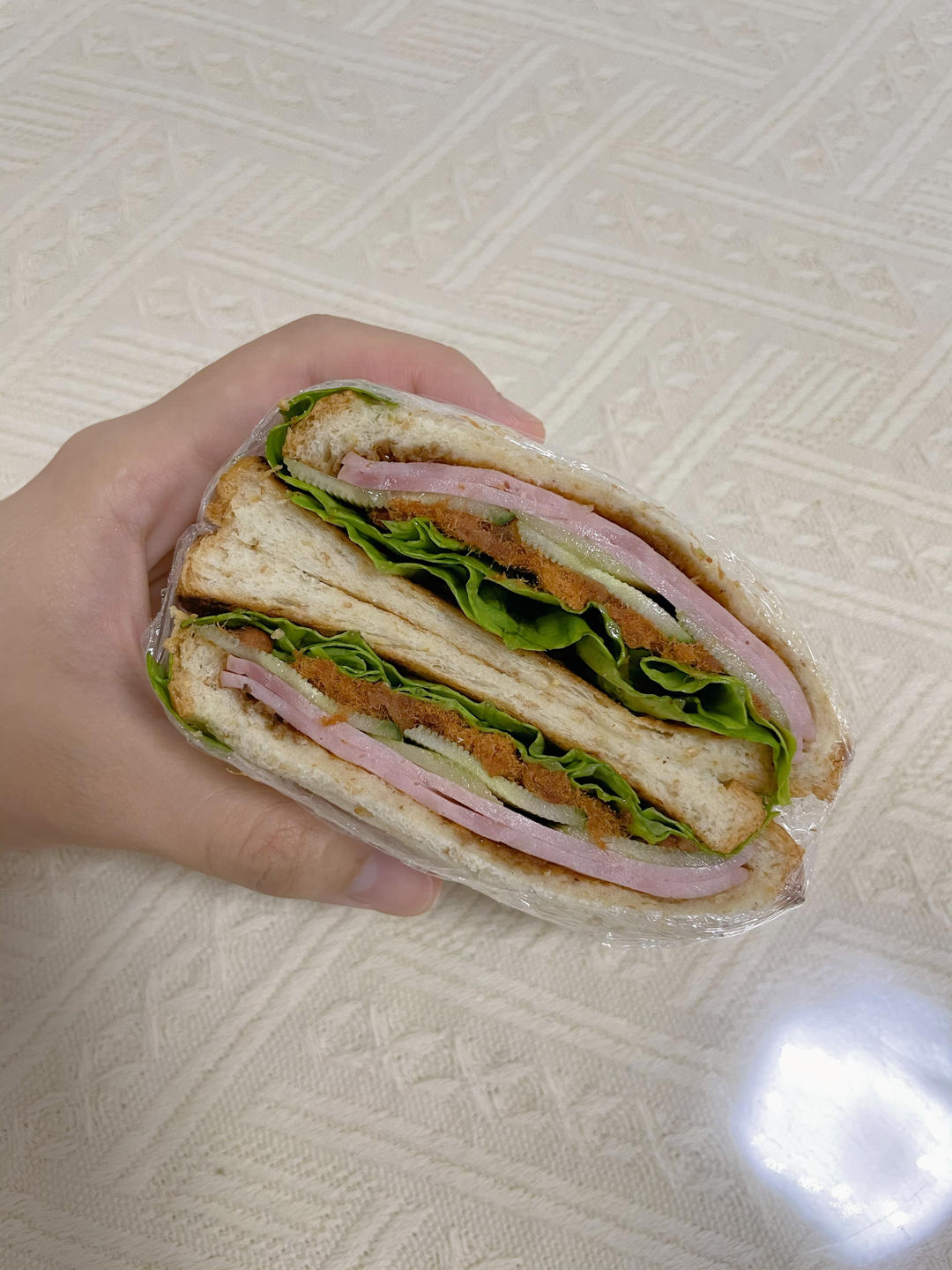 火腿肉松三明治+拿铁+橙子