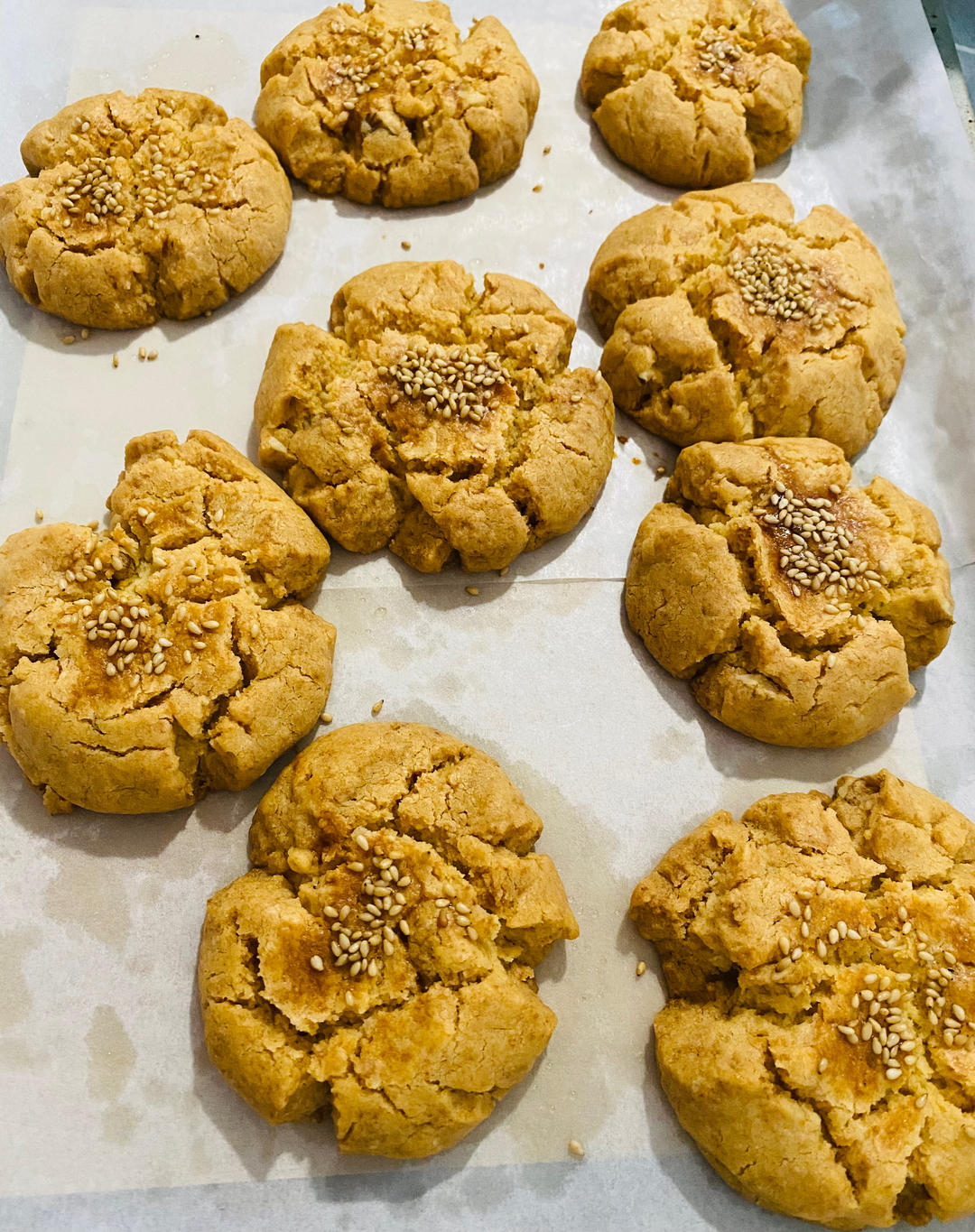 轻轻一按就碎掉的原味桃酥（不输猪油版）