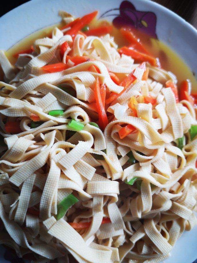简单好吃的素炒干豆腐