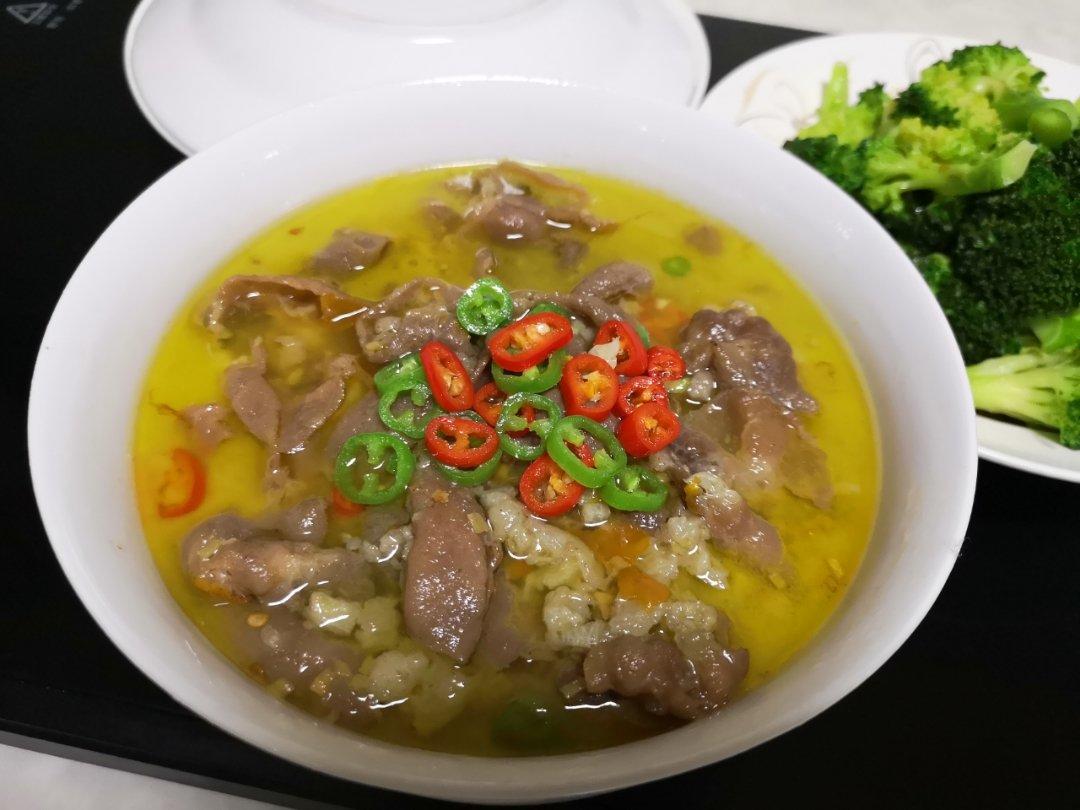 酸汤肥牛
