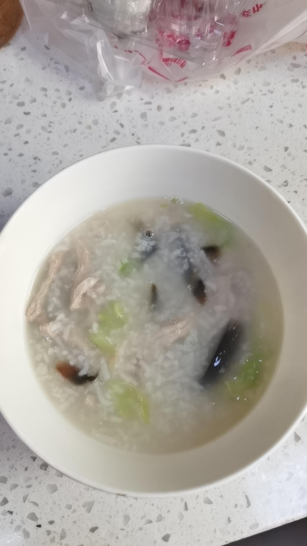 十五分钟快手之香滑皮蛋瘦肉粥(附五分钟电饭煲电压力锅更快捷方法)