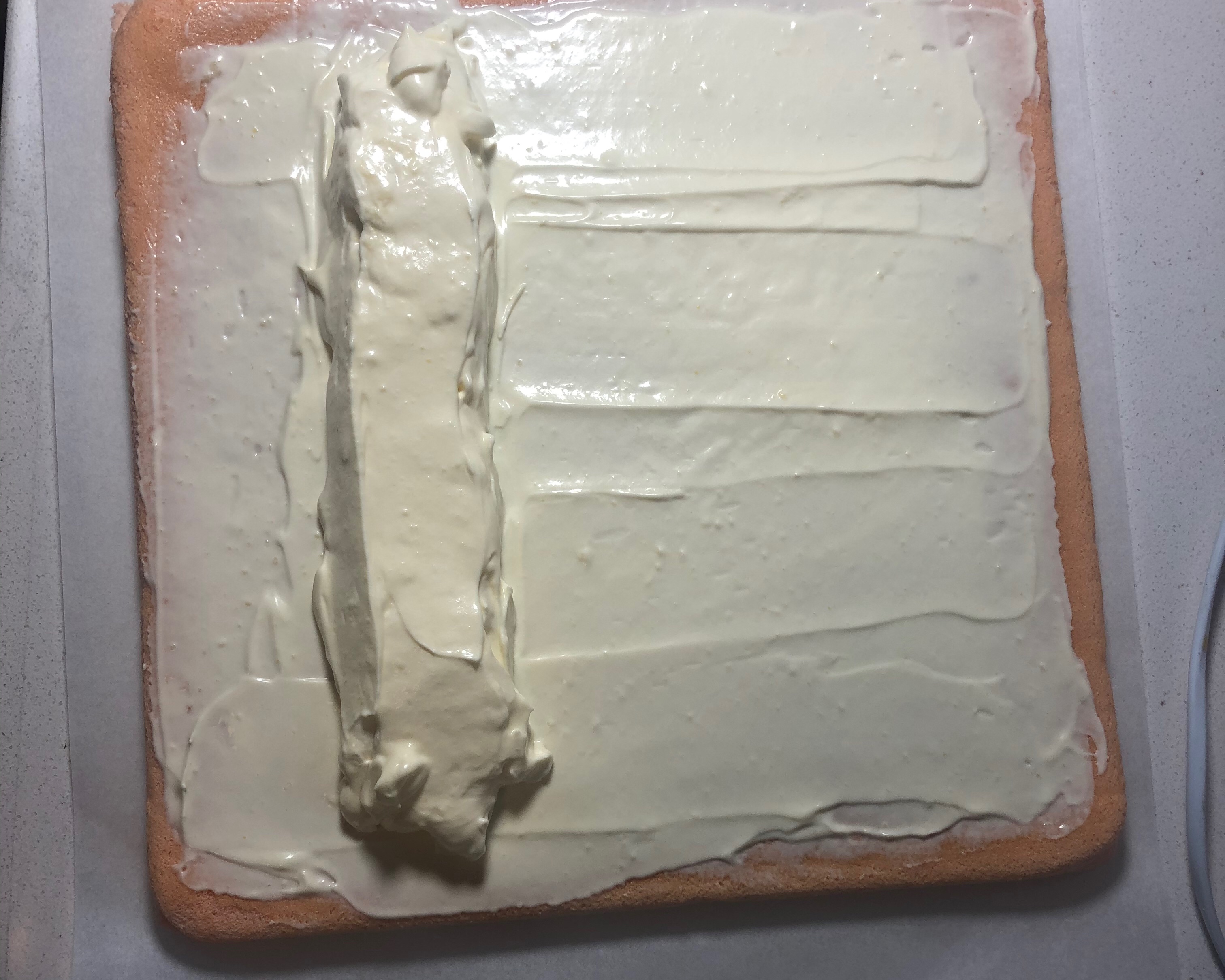 蛋糕卷系列-完美毛巾底之超级顺滑的冰淇淋蛋糕卷的做法 步骤11