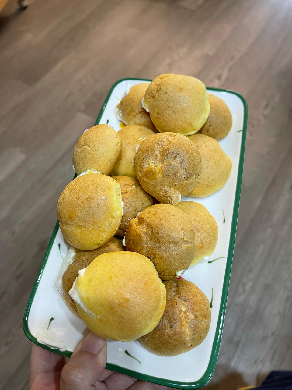 简单易成功的奶油小泡芙做法