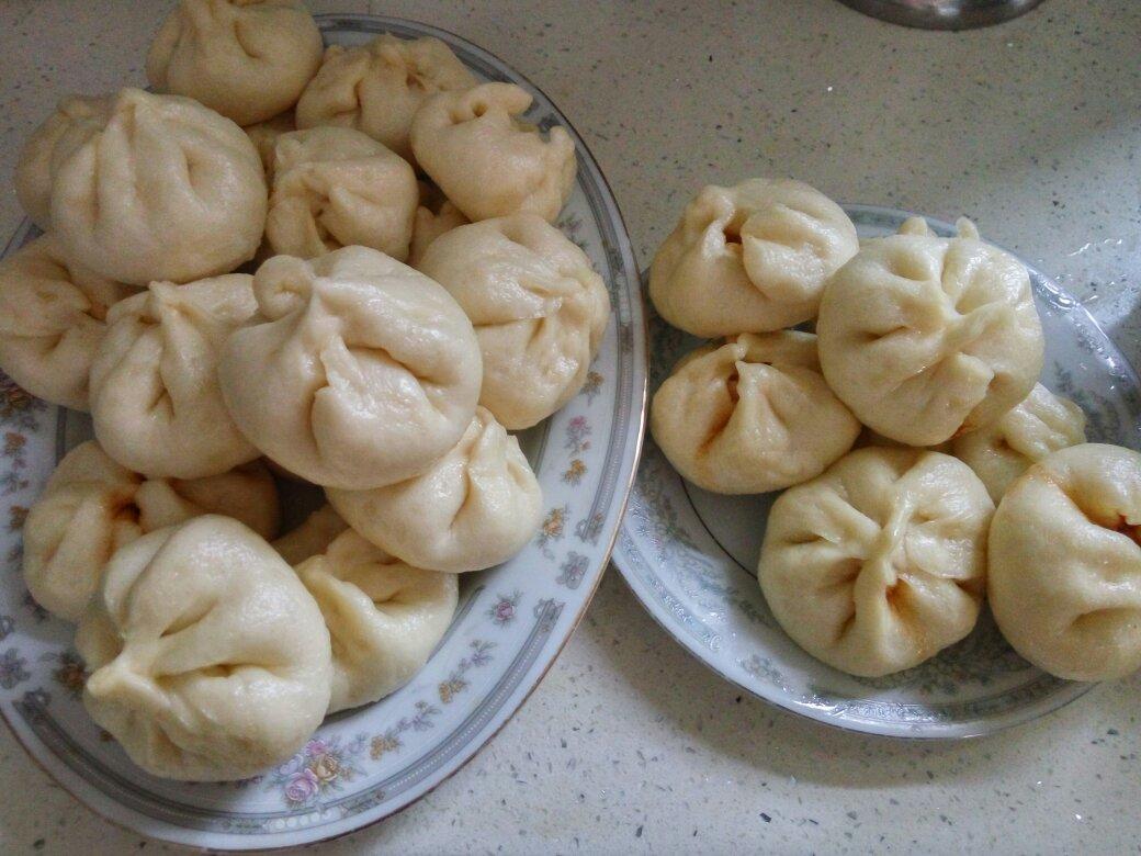 云朵般松软爆浆蜜汁叉烧包