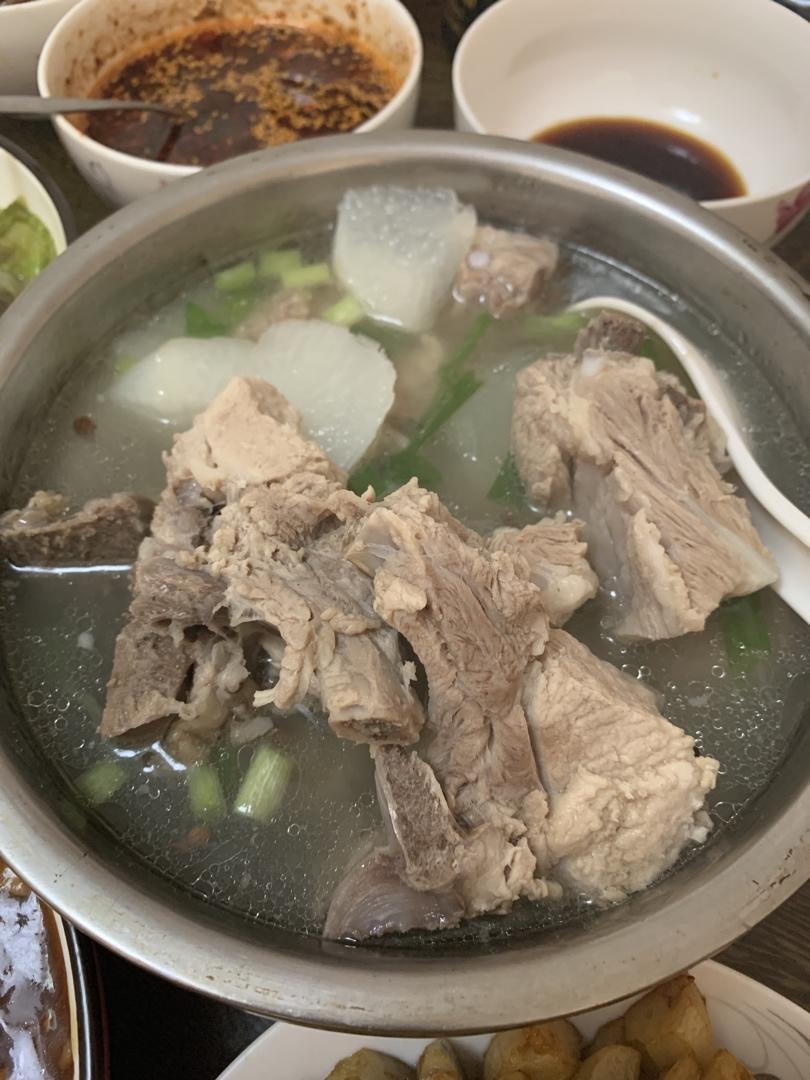 清炖排骨萝卜汤
