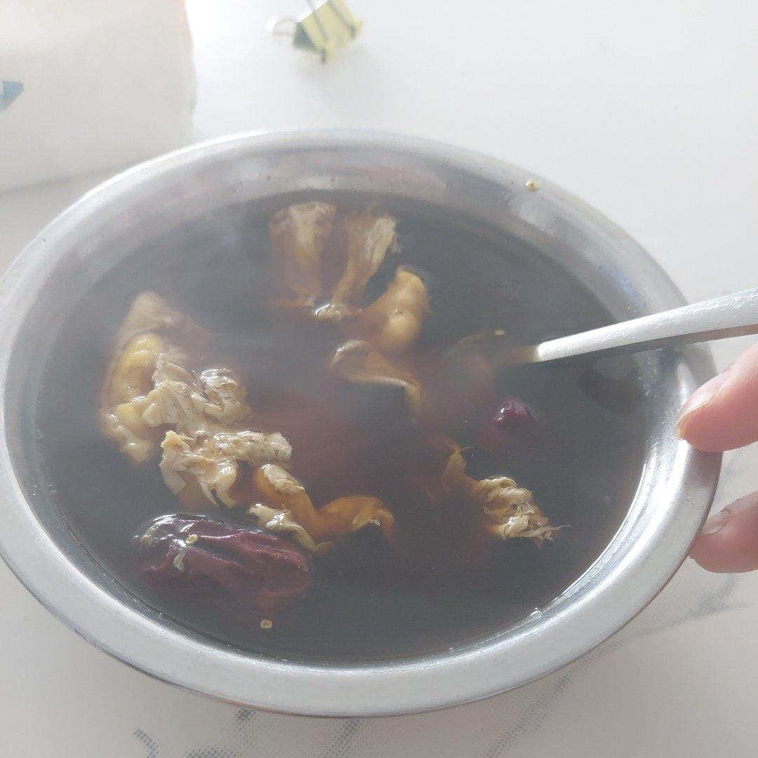 经期前三天益母草煮鸡蛋