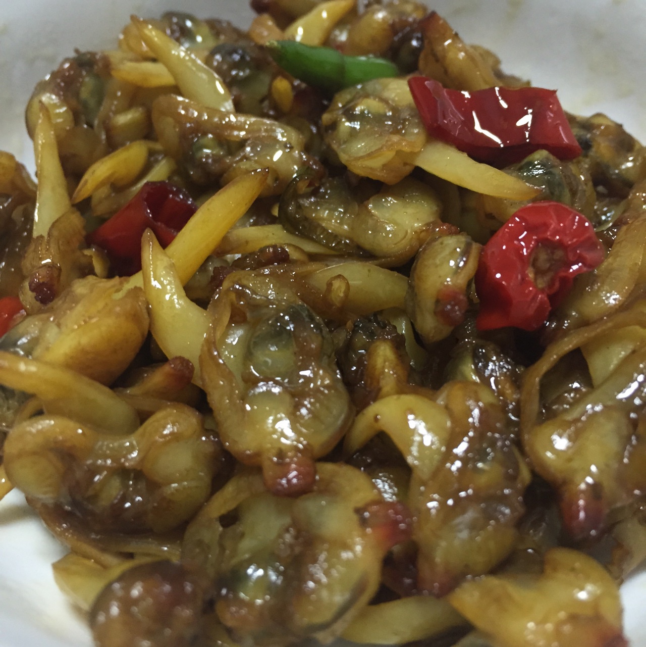 爱下厨的小螃蟹做的辣炒蛤蜊肉