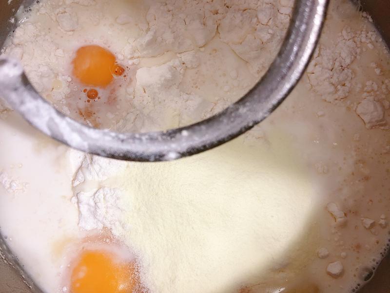 纯奶手撕吐司的做法 步骤1