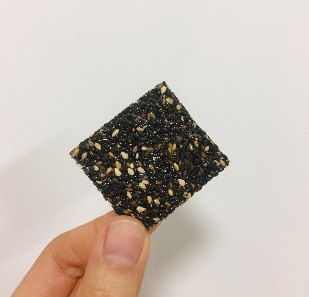 黑芝麻糖