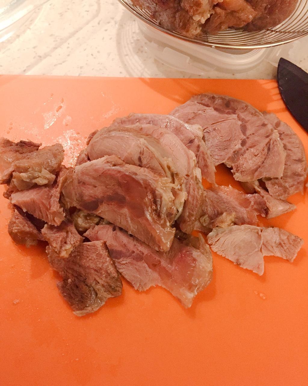 卤牛肉